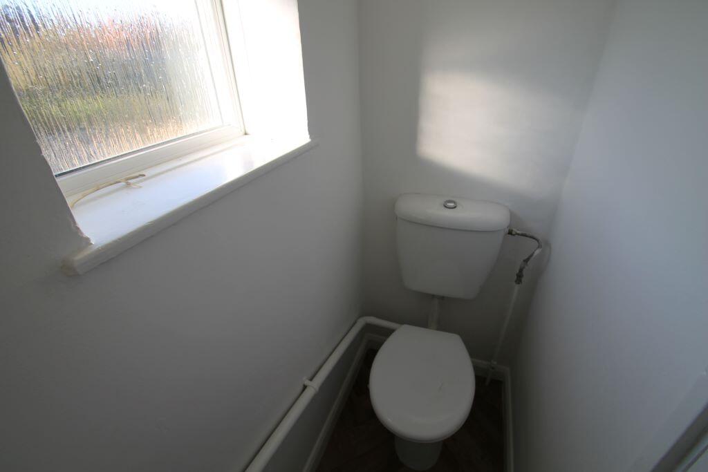 Rowdowns Road, Dagenham